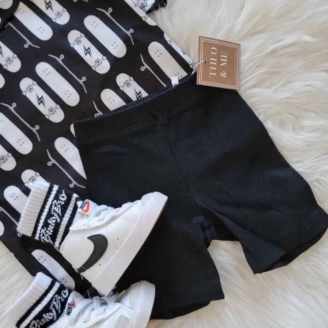 Black Ribbed Biker Shorts