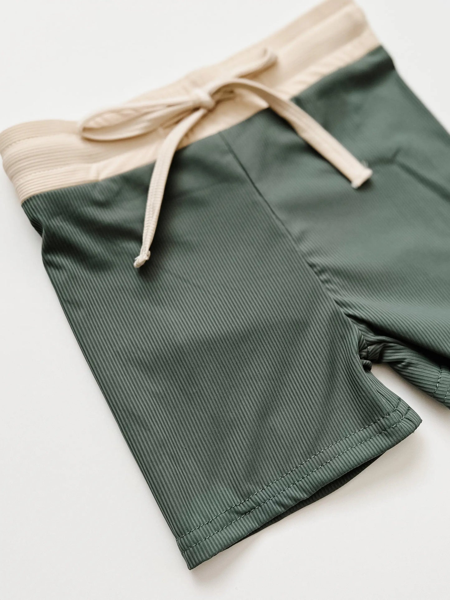 Classic Swim Trunks | 2 Colors