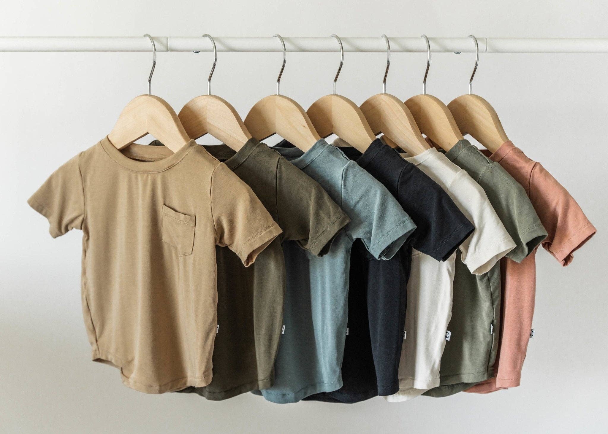 Bamboo Pocket Tee | Dark Olive